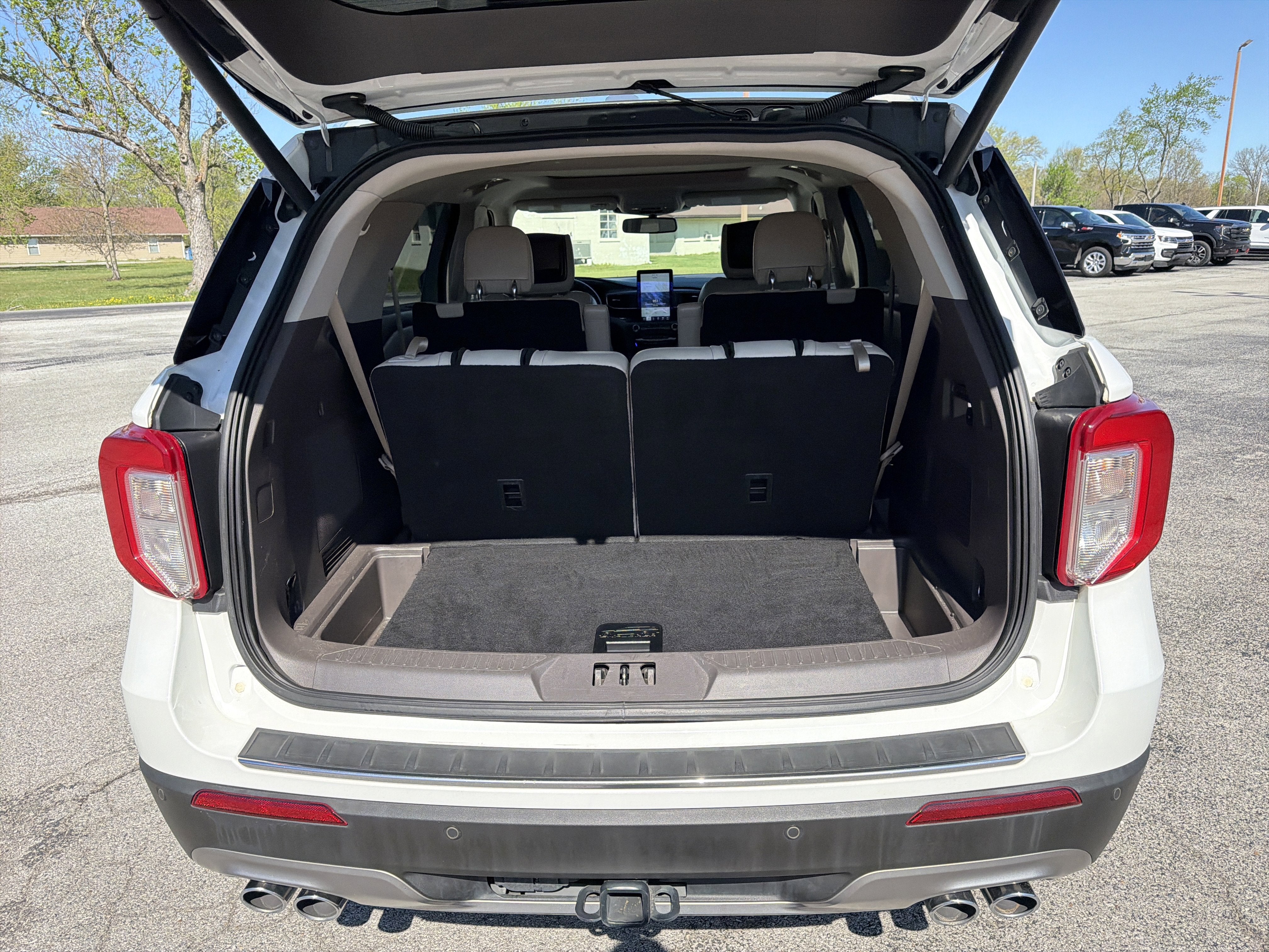 2020 Ford Explorer Platinum