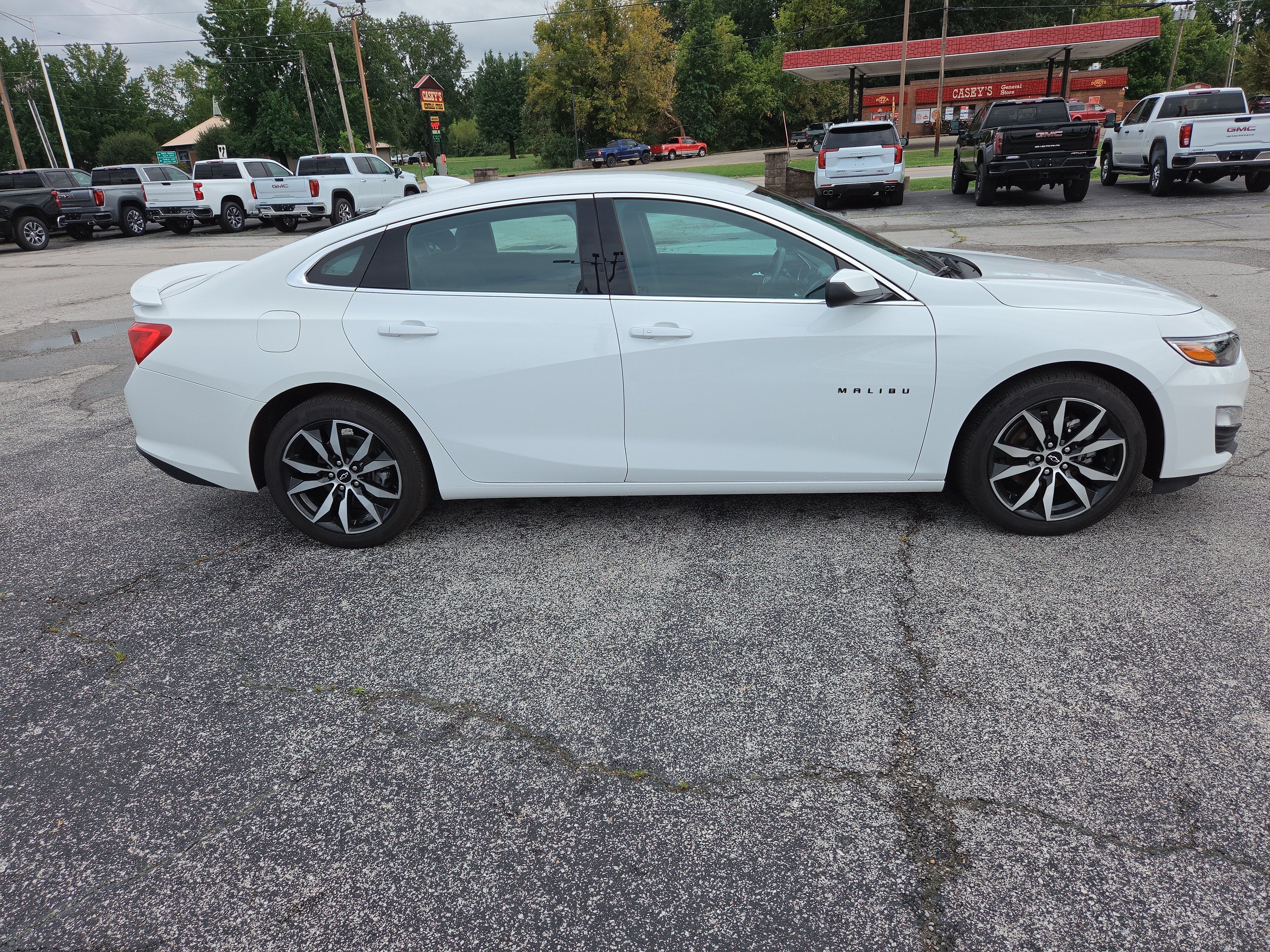 2025 Chevrolet Malibu RS