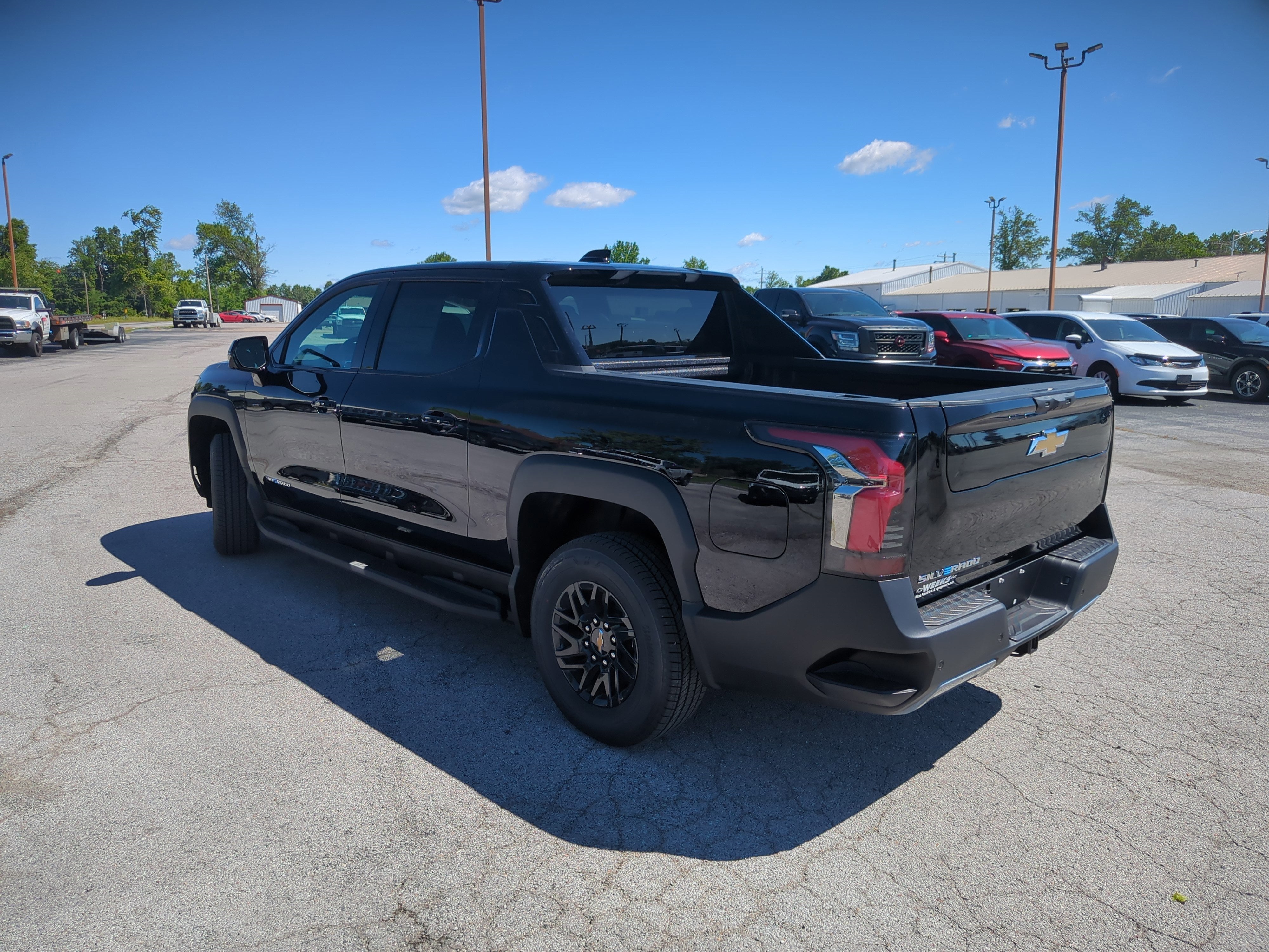 2025 Chevrolet Silverado EV LT - Extended Range