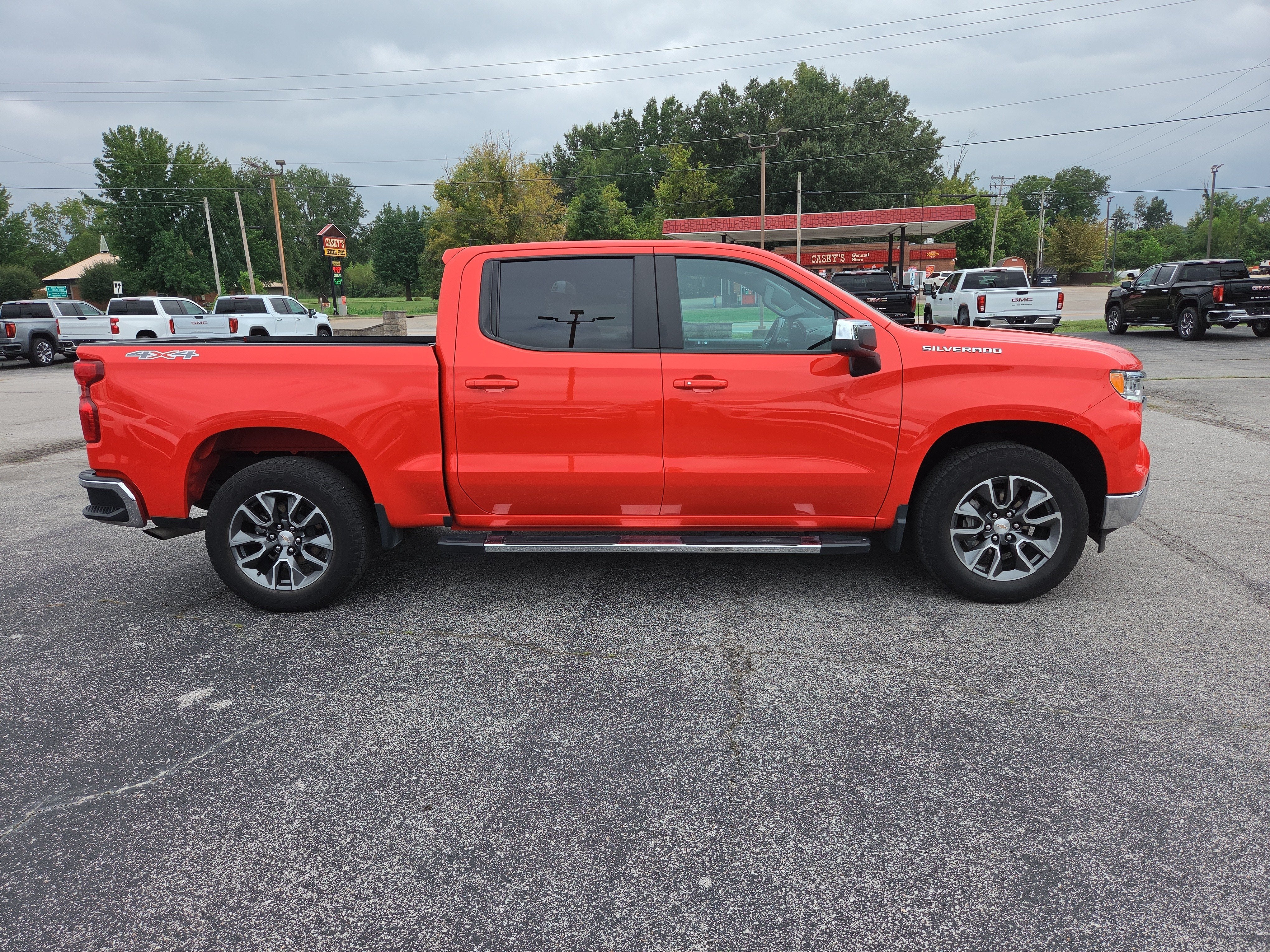 2024 Chevrolet Silverado 1500 LT (2FL)