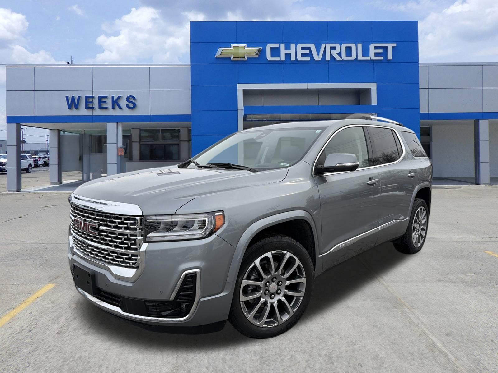 2023 GMC Acadia Denali