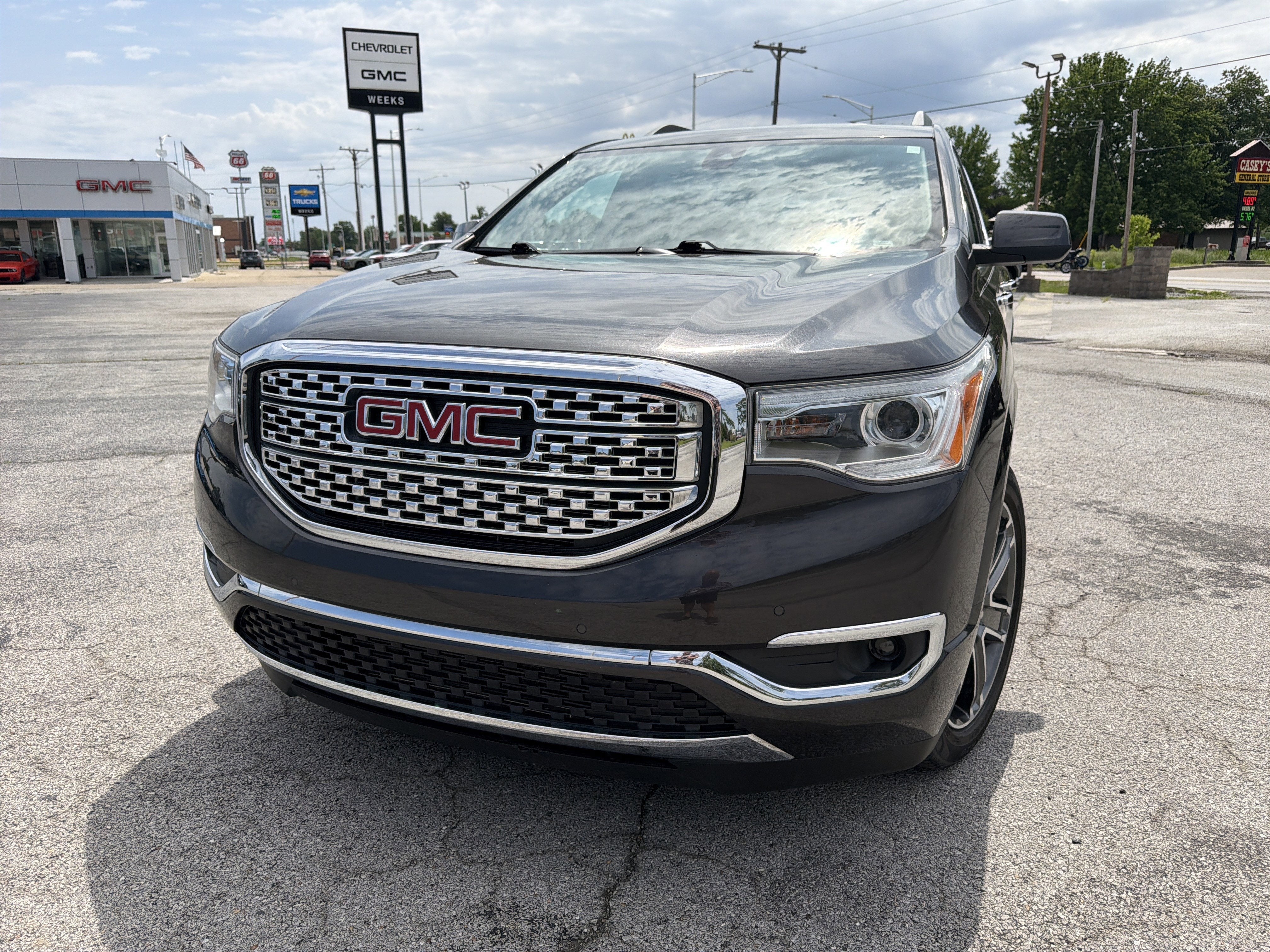 2018 GMC Acadia Denali