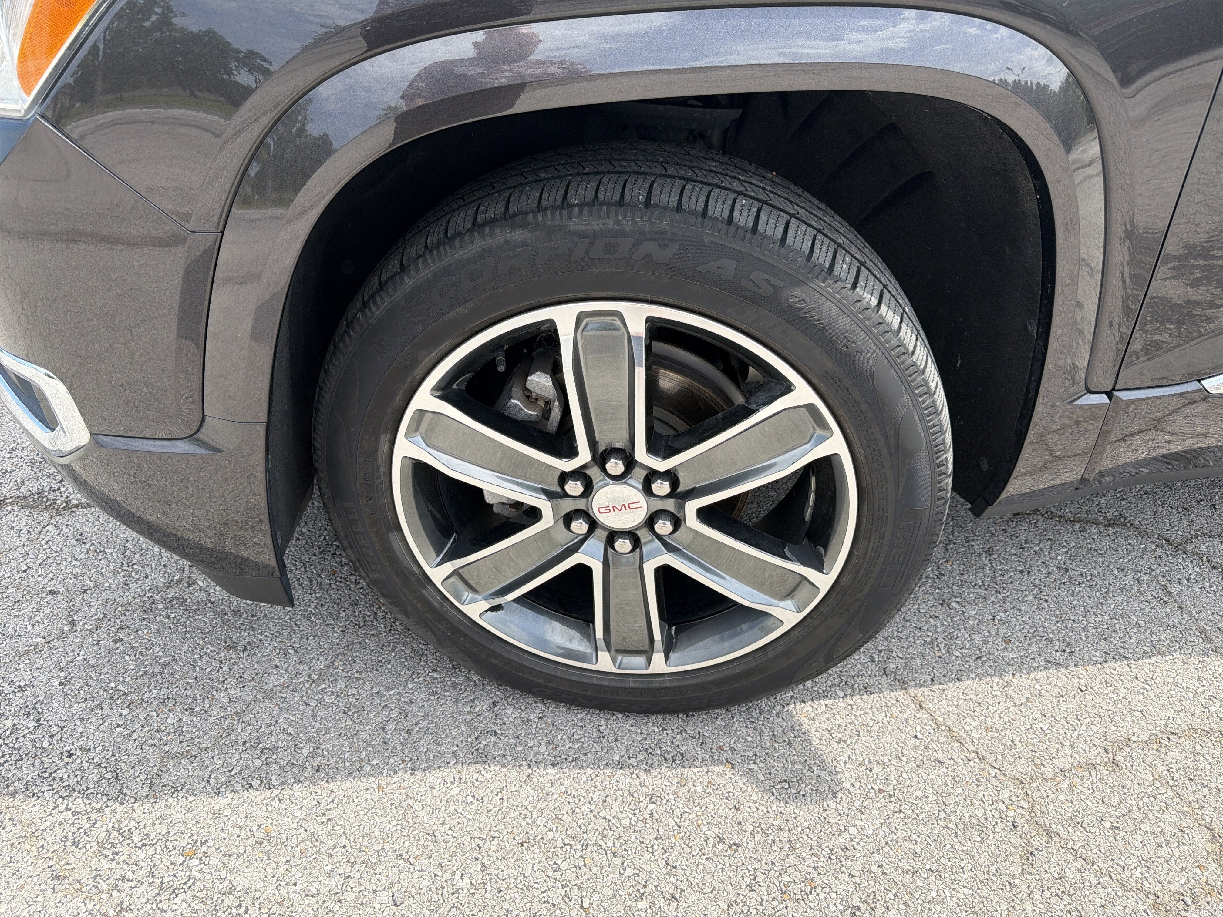 2018 GMC Acadia Denali