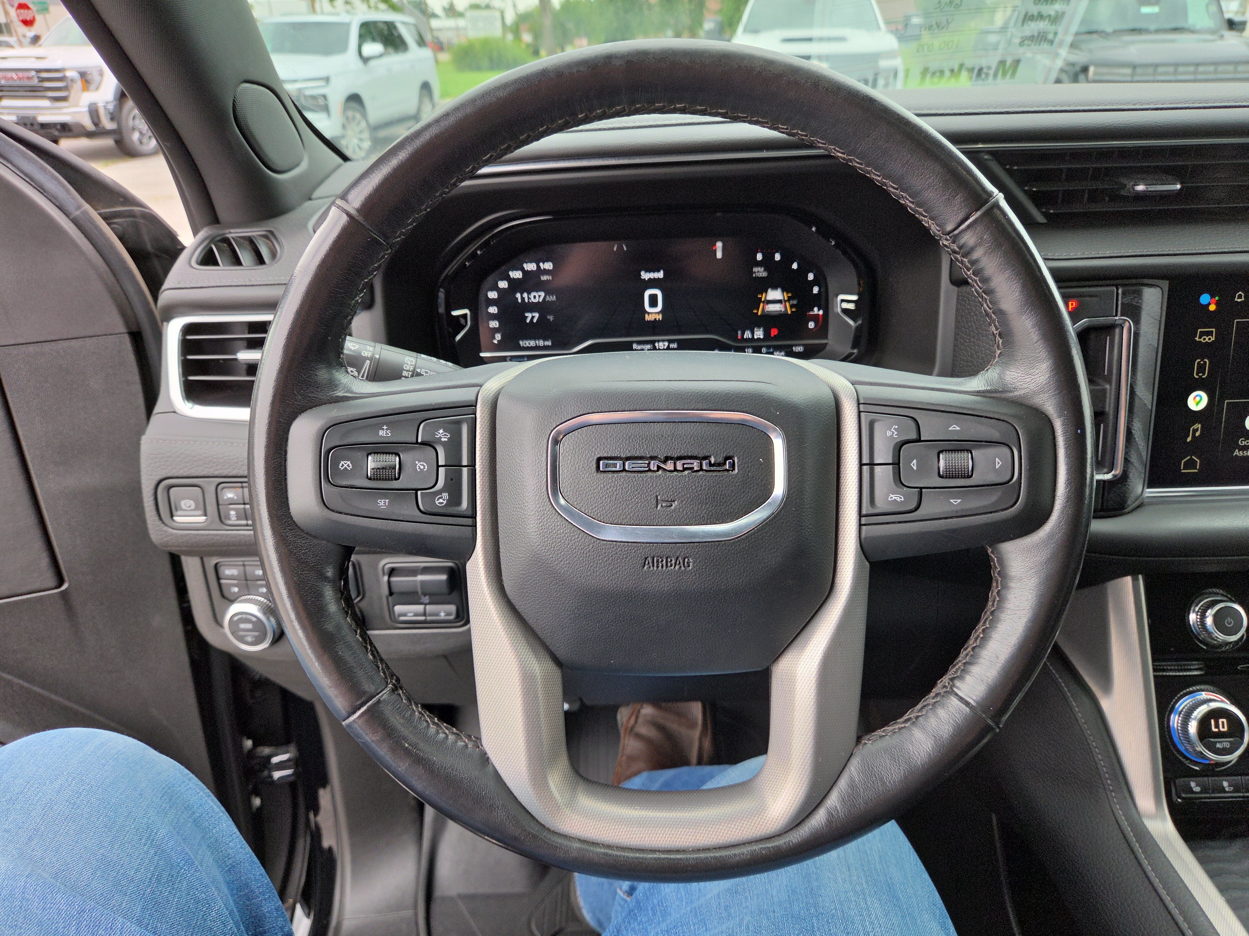 2022 GMC Yukon Denali