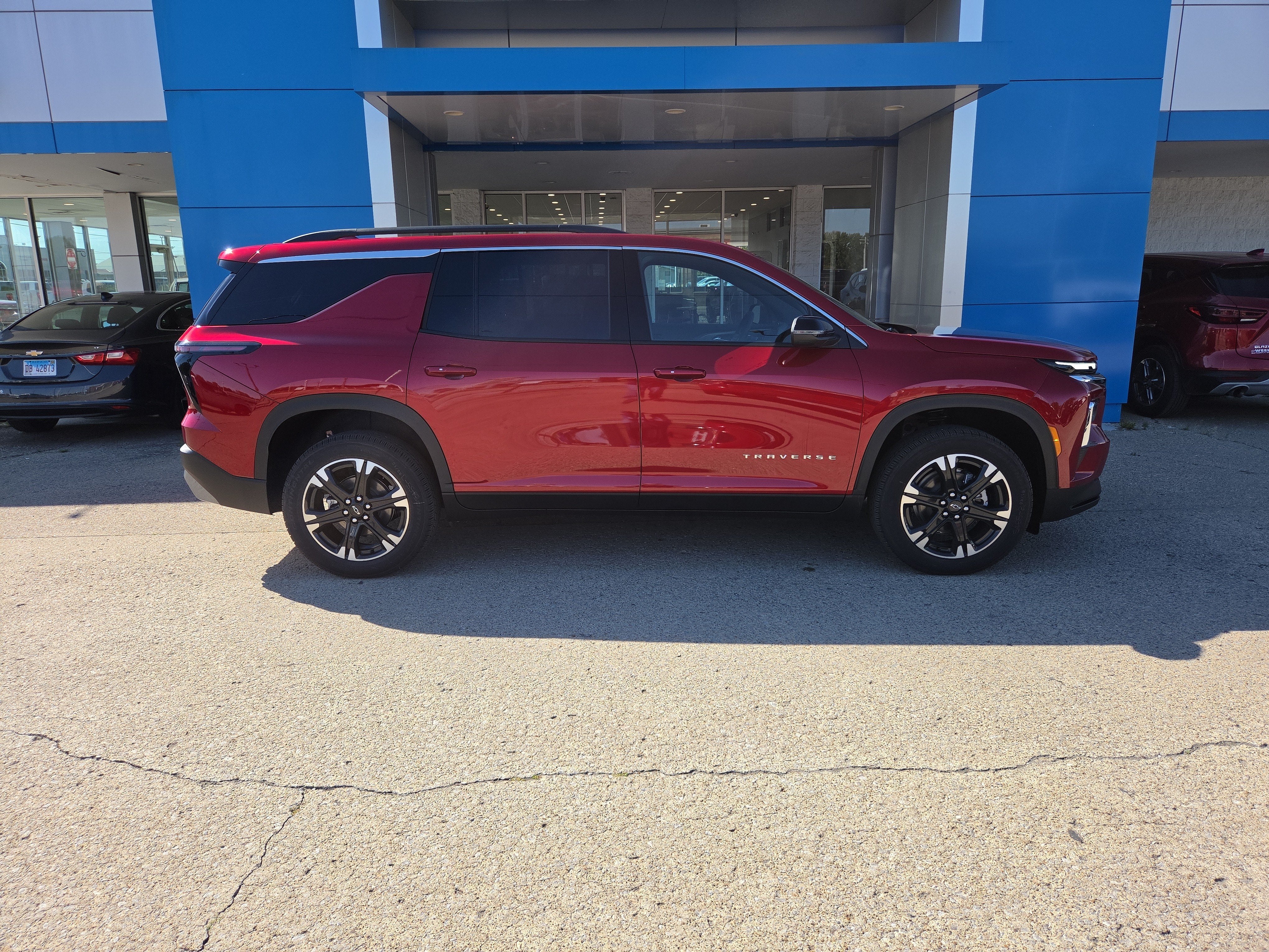 2027 Chevrolet Traverse LT