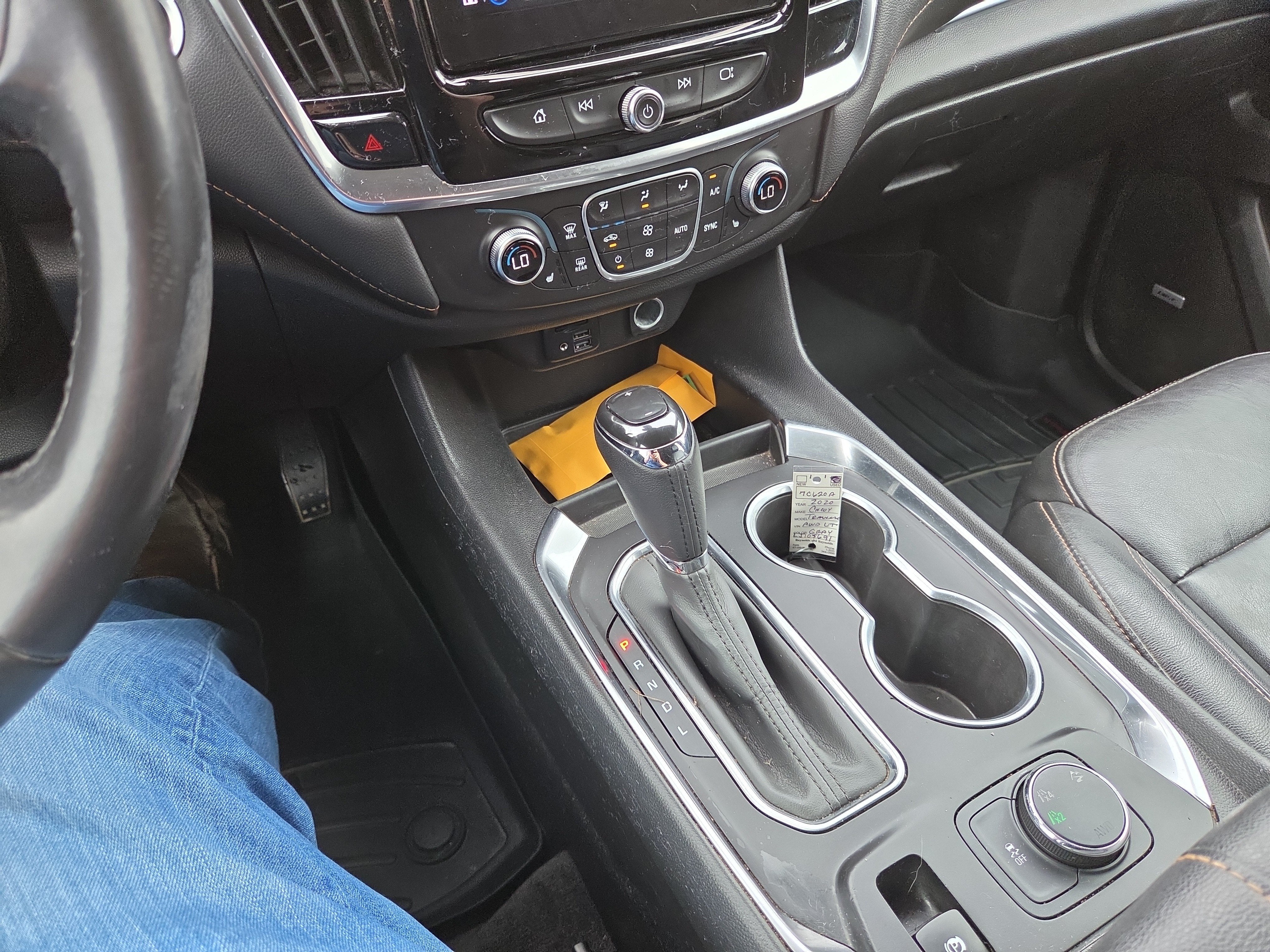 2020 Chevrolet Traverse LT Leather