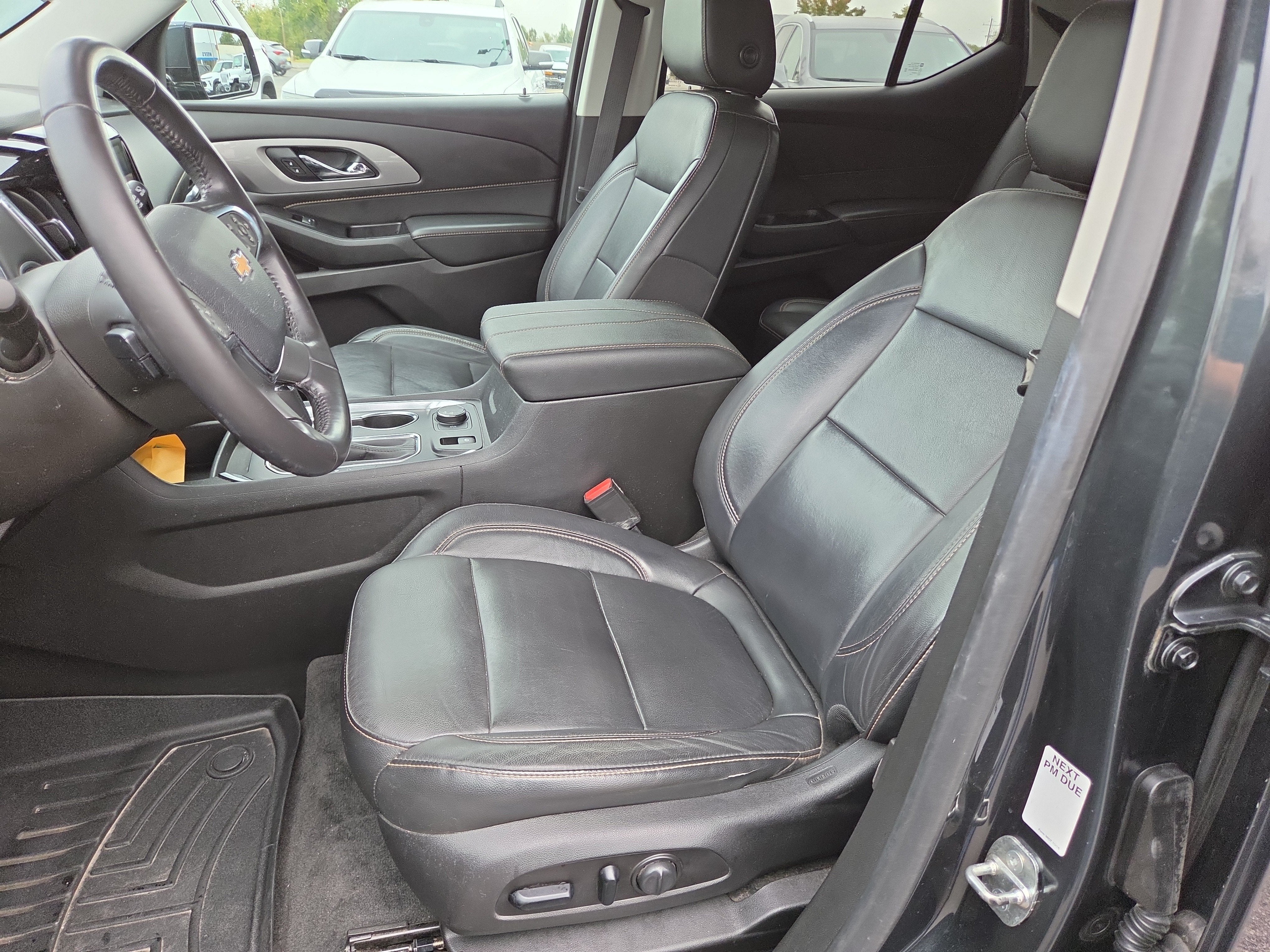 2020 Chevrolet Traverse LT Leather