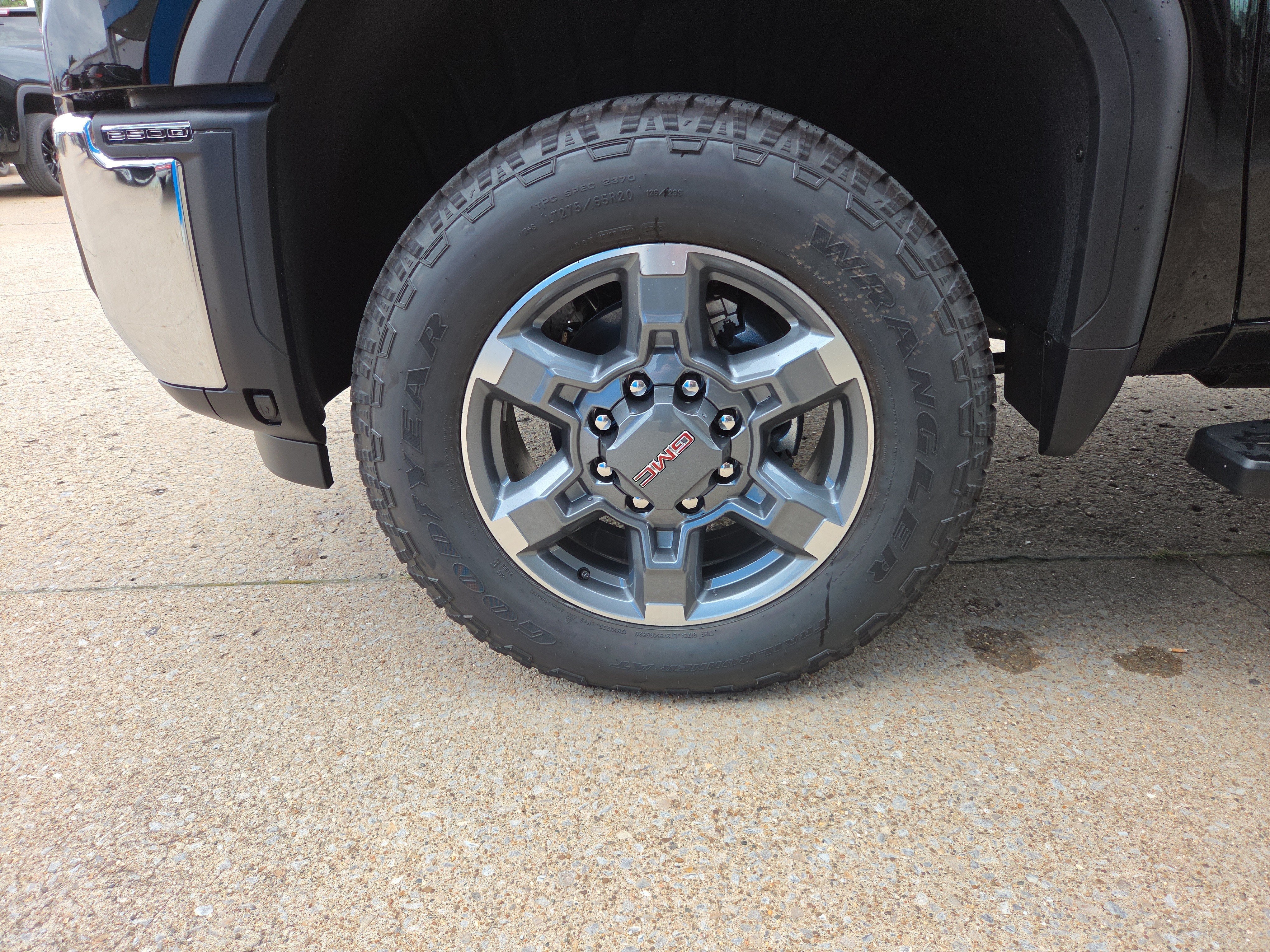 2026 GMC Sierra 2500 HD SLT