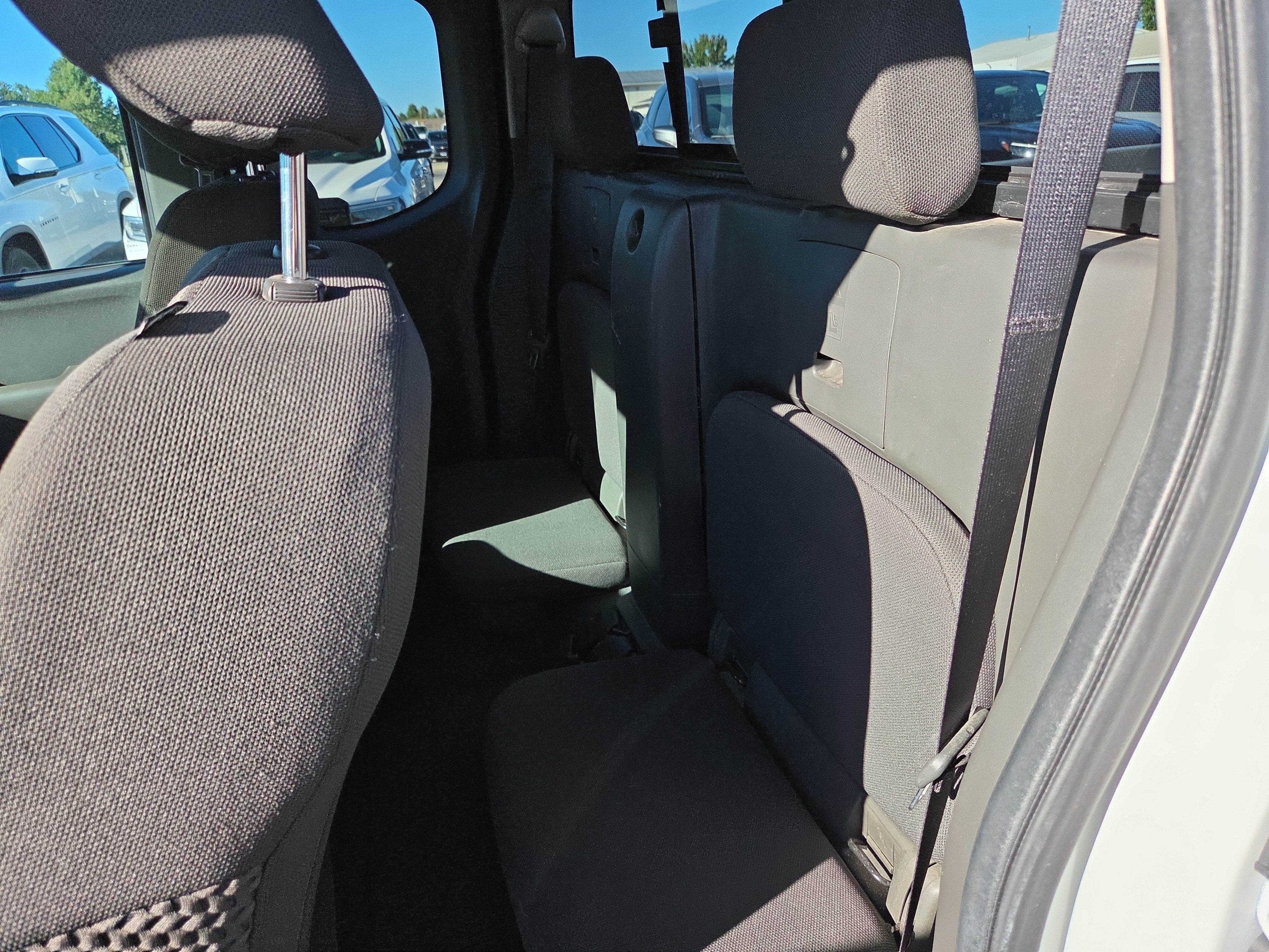 2020 Nissan Frontier SV