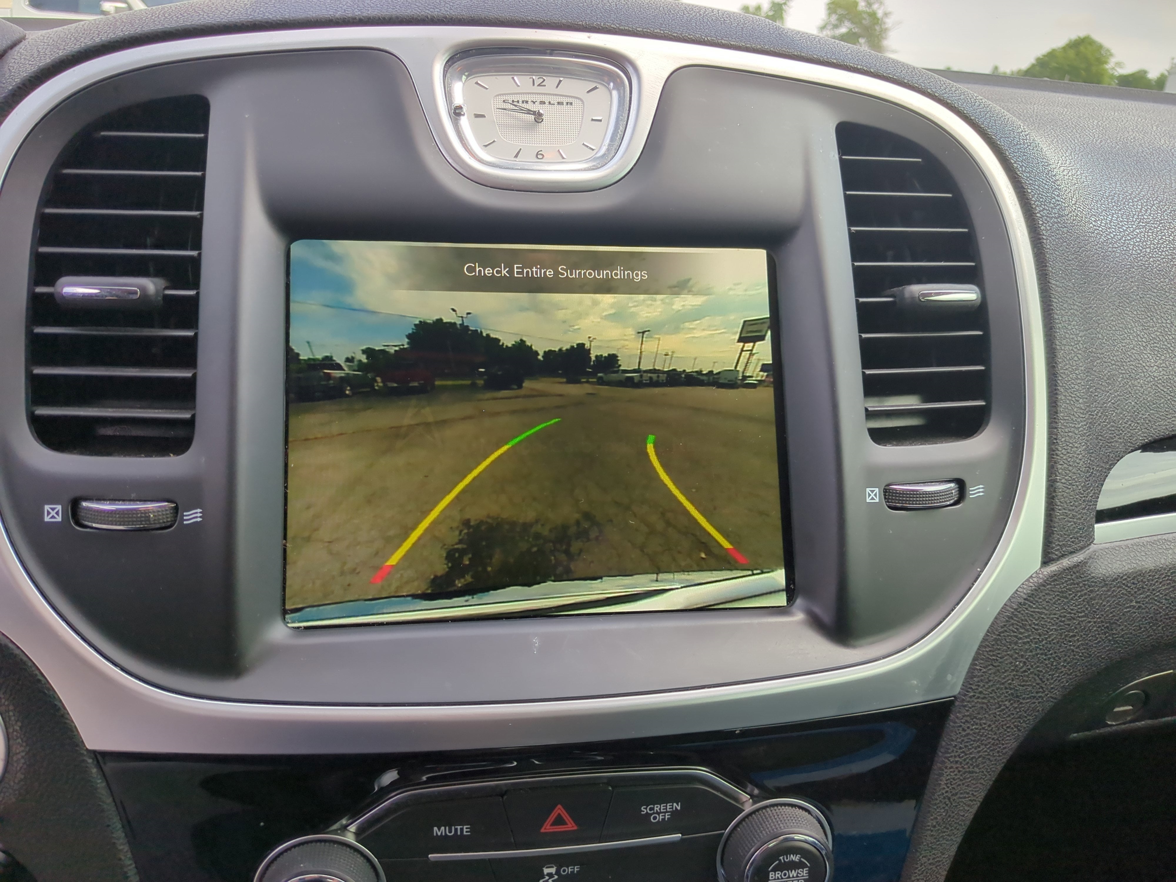 2023 Chrysler 300 Touring