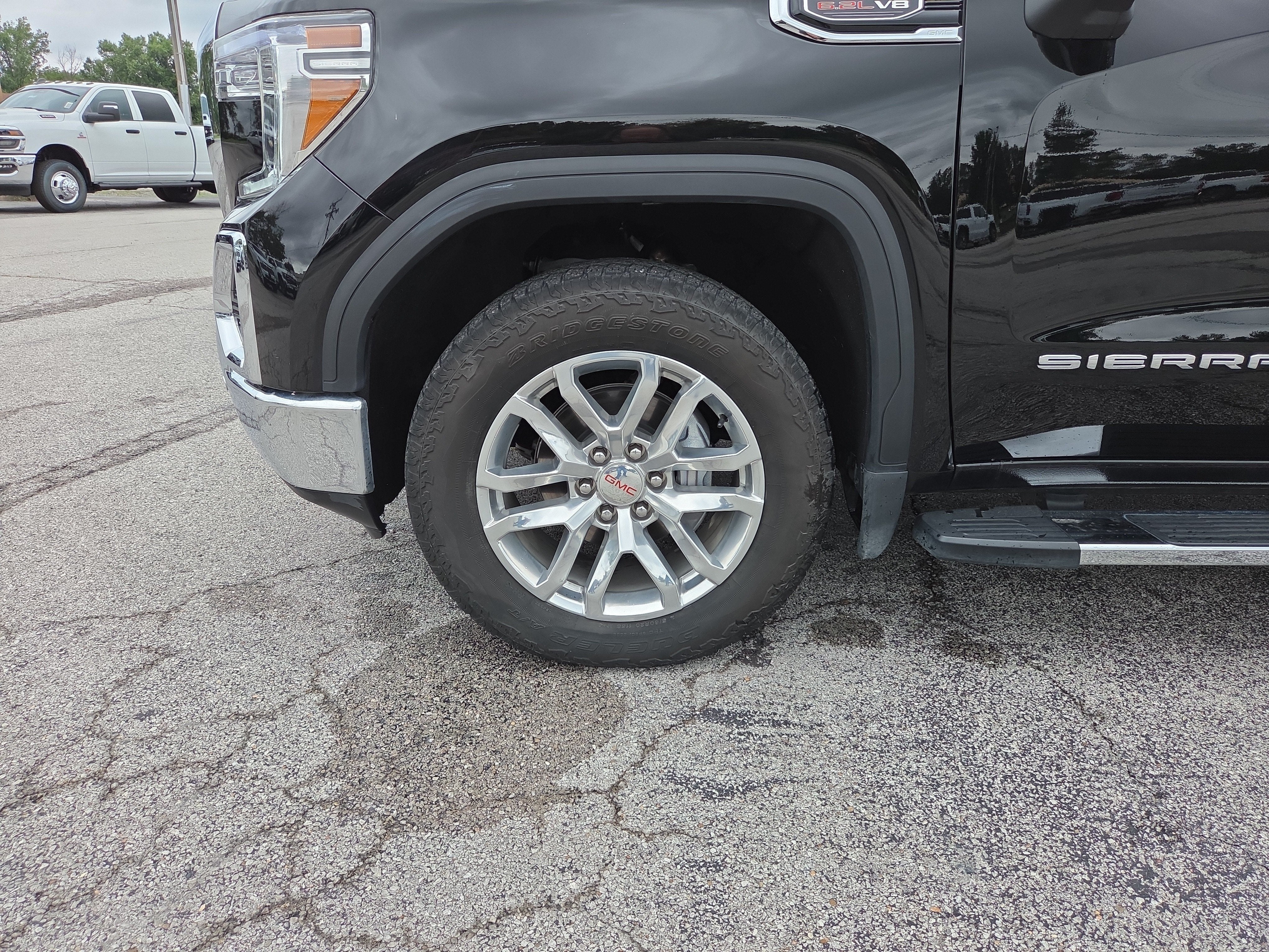 2021 GMC Sierra 1500 SLT