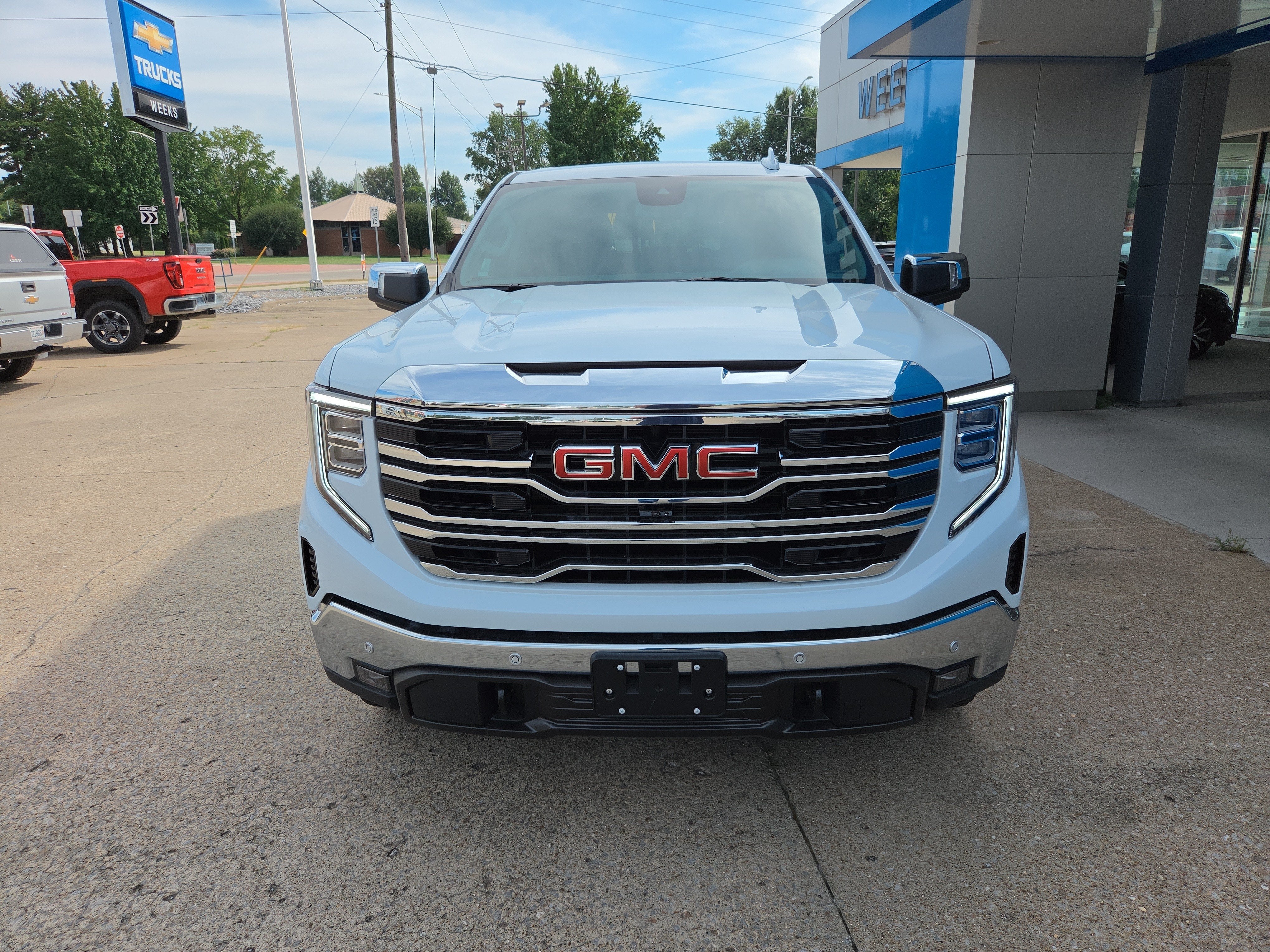 2026 GMC Sierra 1500 SLT