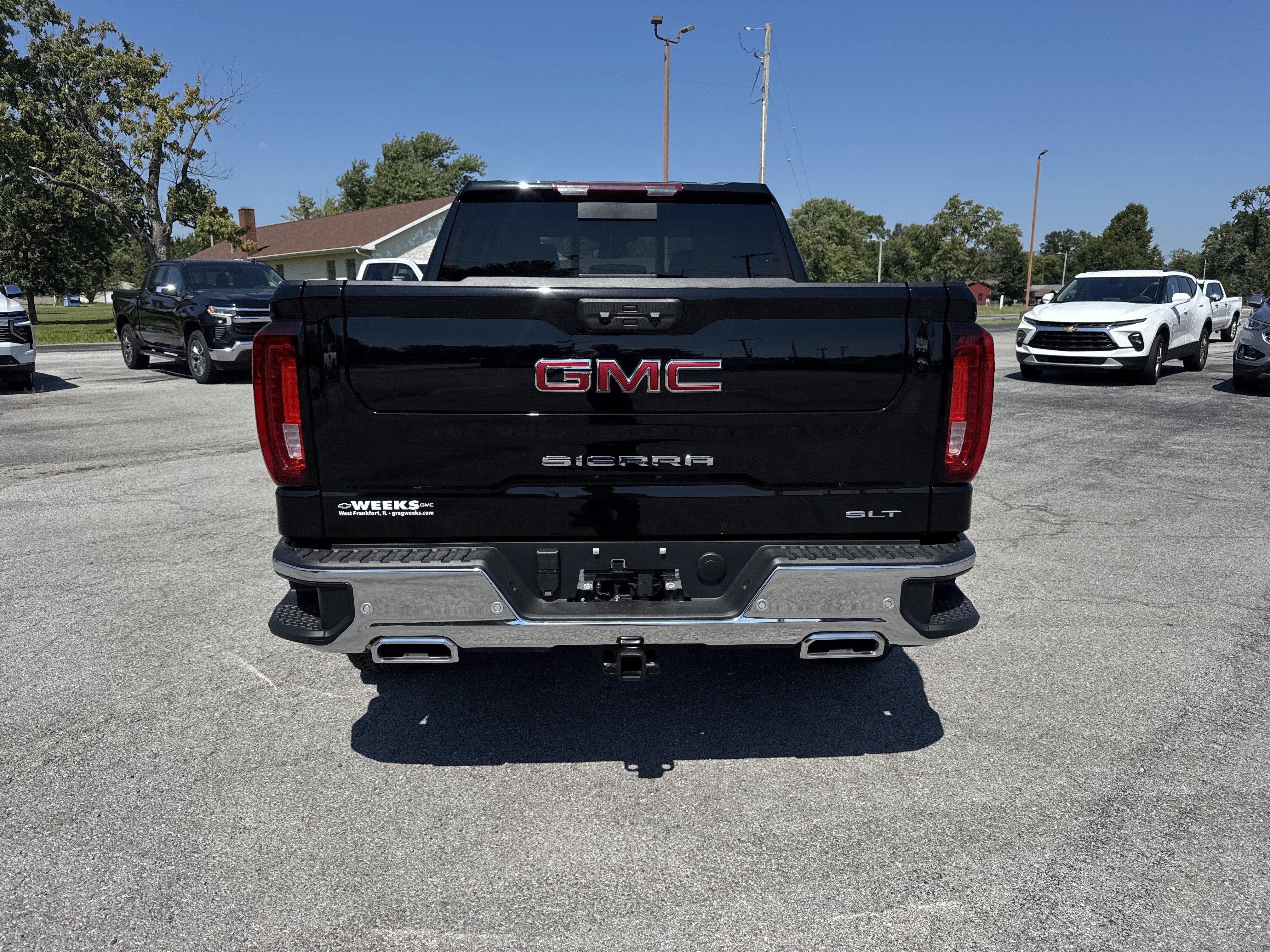 2026 GMC Sierra 1500 SLT