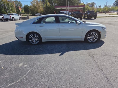 2018 Lincoln MKZ Select