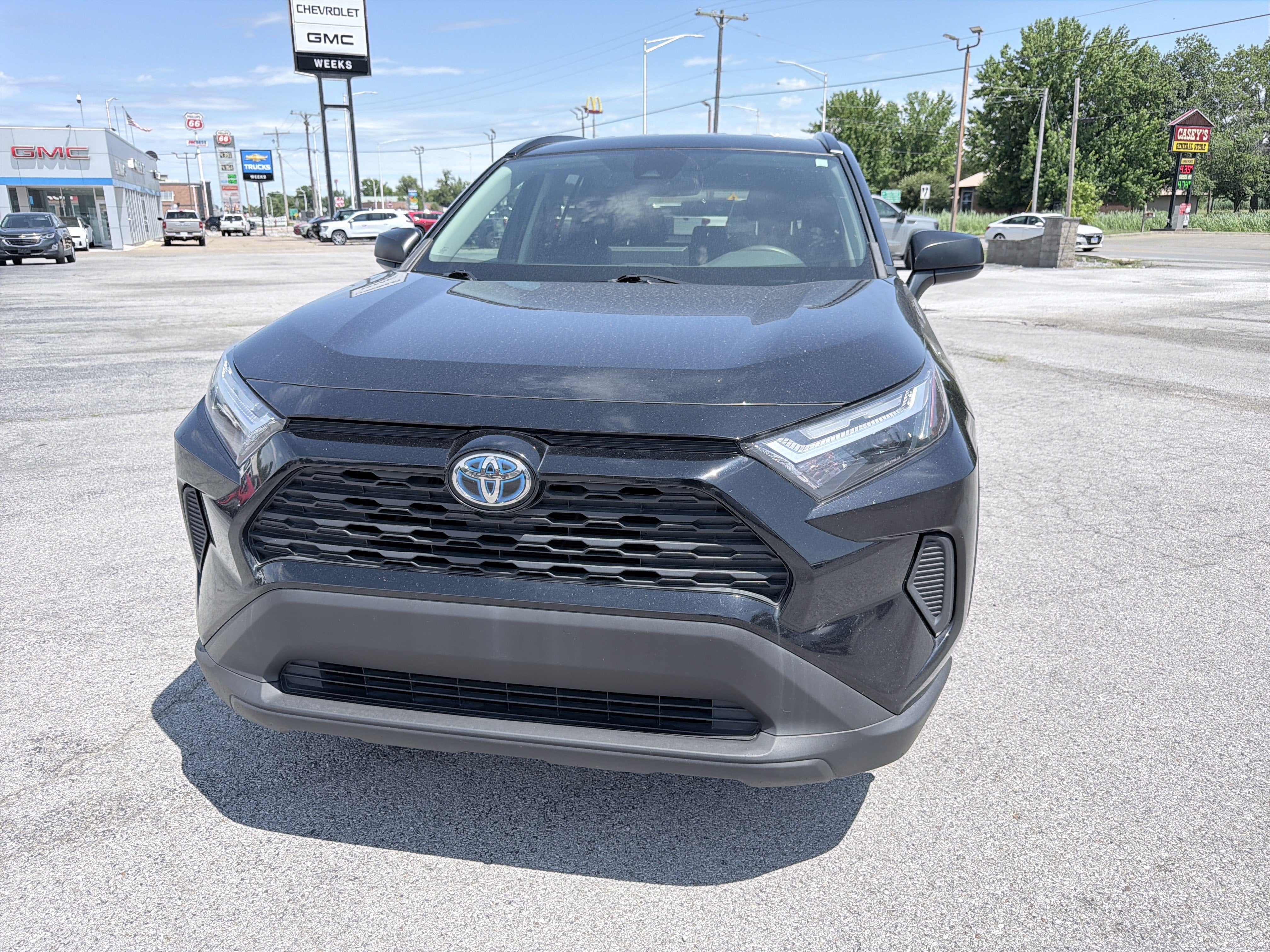 2023 Toyota RAV4 Hybrid LE
