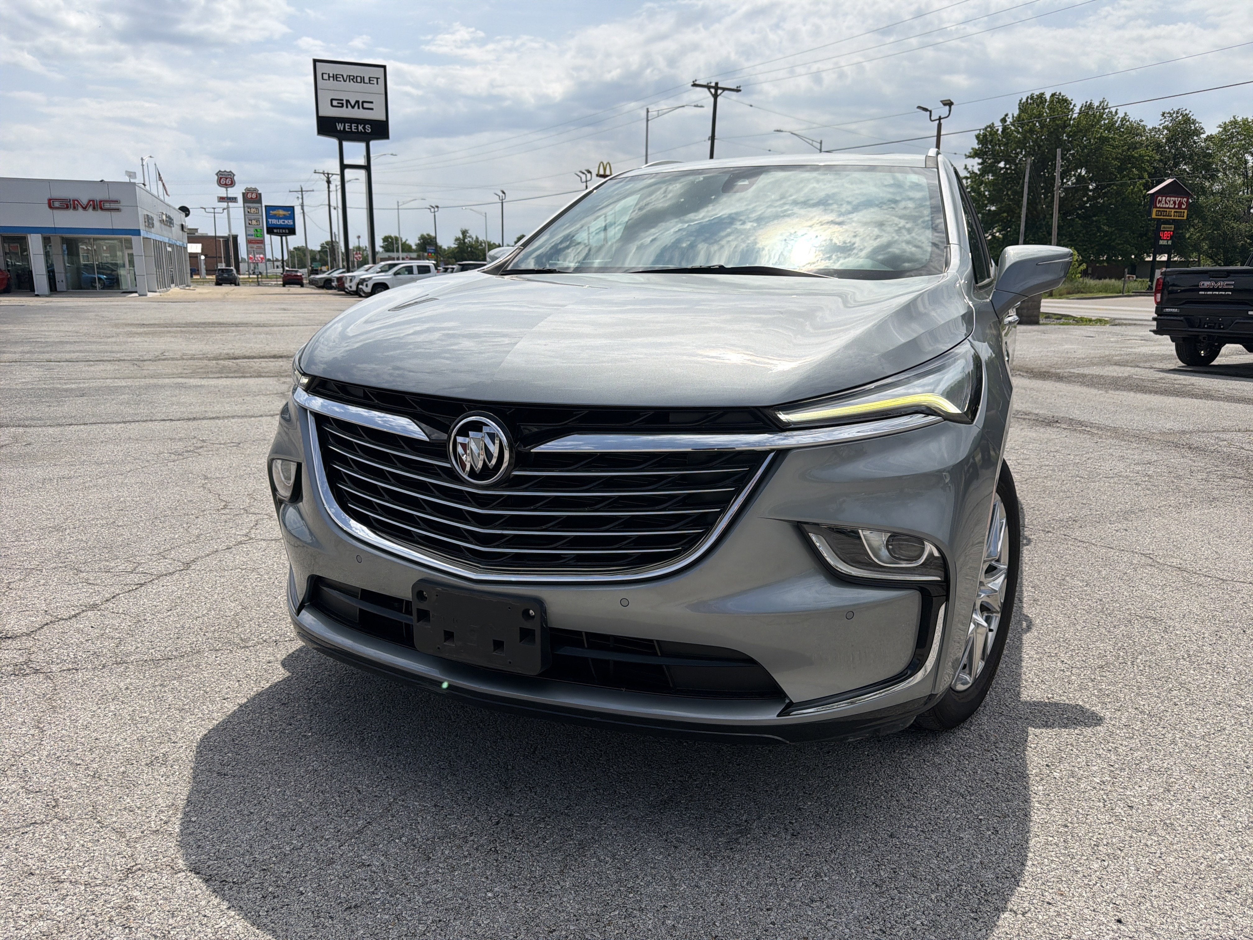 2023 Buick Enclave Essence