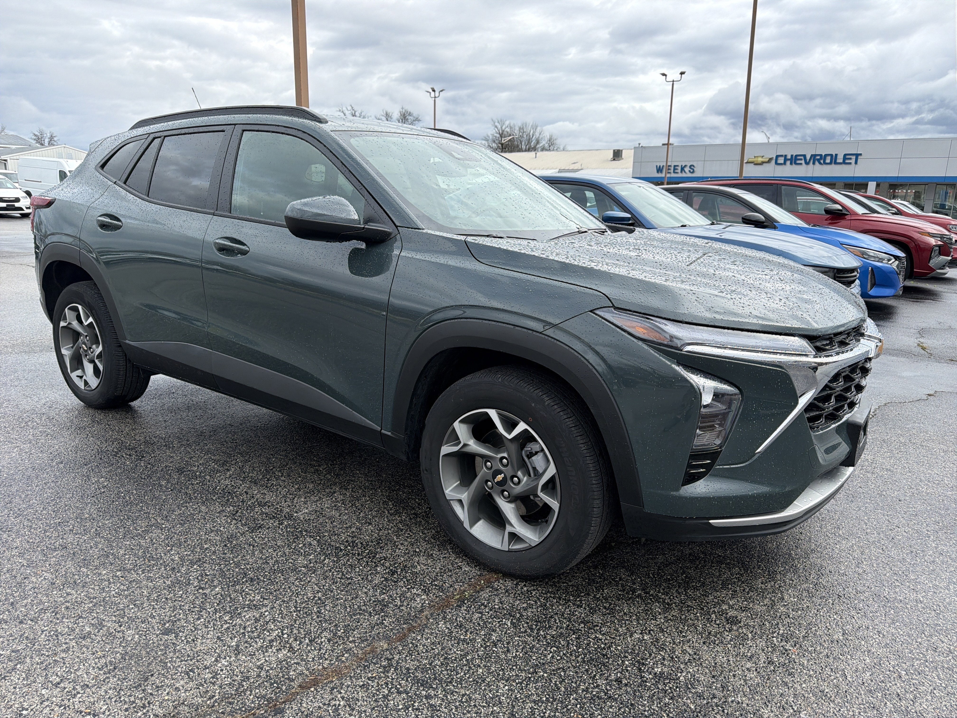 2025 Chevrolet Trax LT