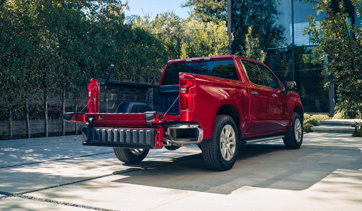 WEEKS Chevrolet GMC in West Frankfort IL