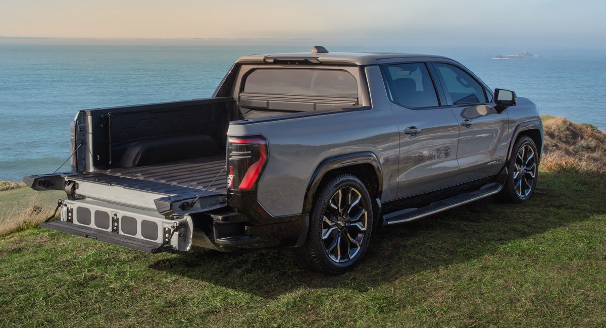 WEEKS Chevrolet GMC in West Frankfort IL