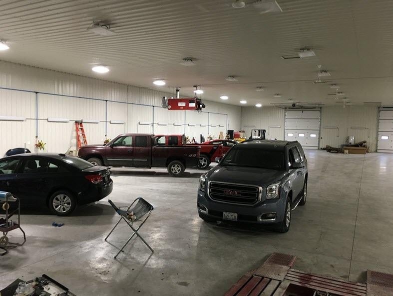 WEEKS Chevrolet GMC Interior